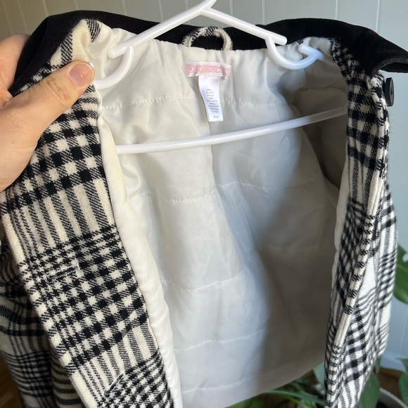 Janie and Jack Black and Cream Wool Plaid Girls Holiday Jacket Pea Coat Sz 4T-5T - Picture 7 of 9